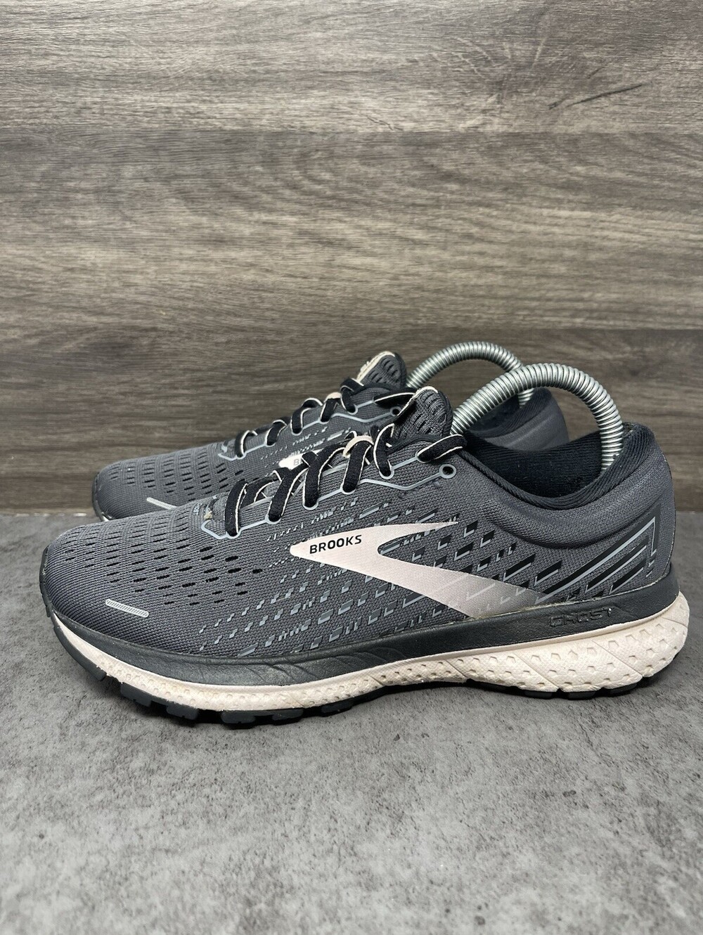 Brooks Ghost 13 Running Shoes Womens Size 7 Grey Pink Athletic Sneakers